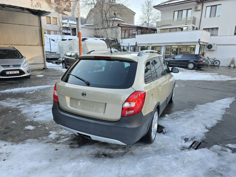 Skoda Fabia Scout, снимка 6 - Автомобили и джипове - 49295999