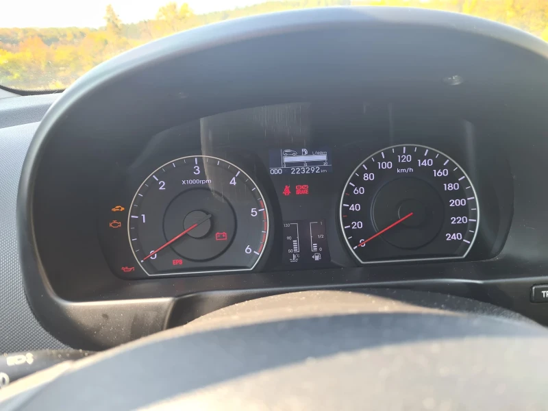 Hyundai I30 Combi 1.6 Crdi 116 k.c, снимка 15 - Автомобили и джипове - 52176348