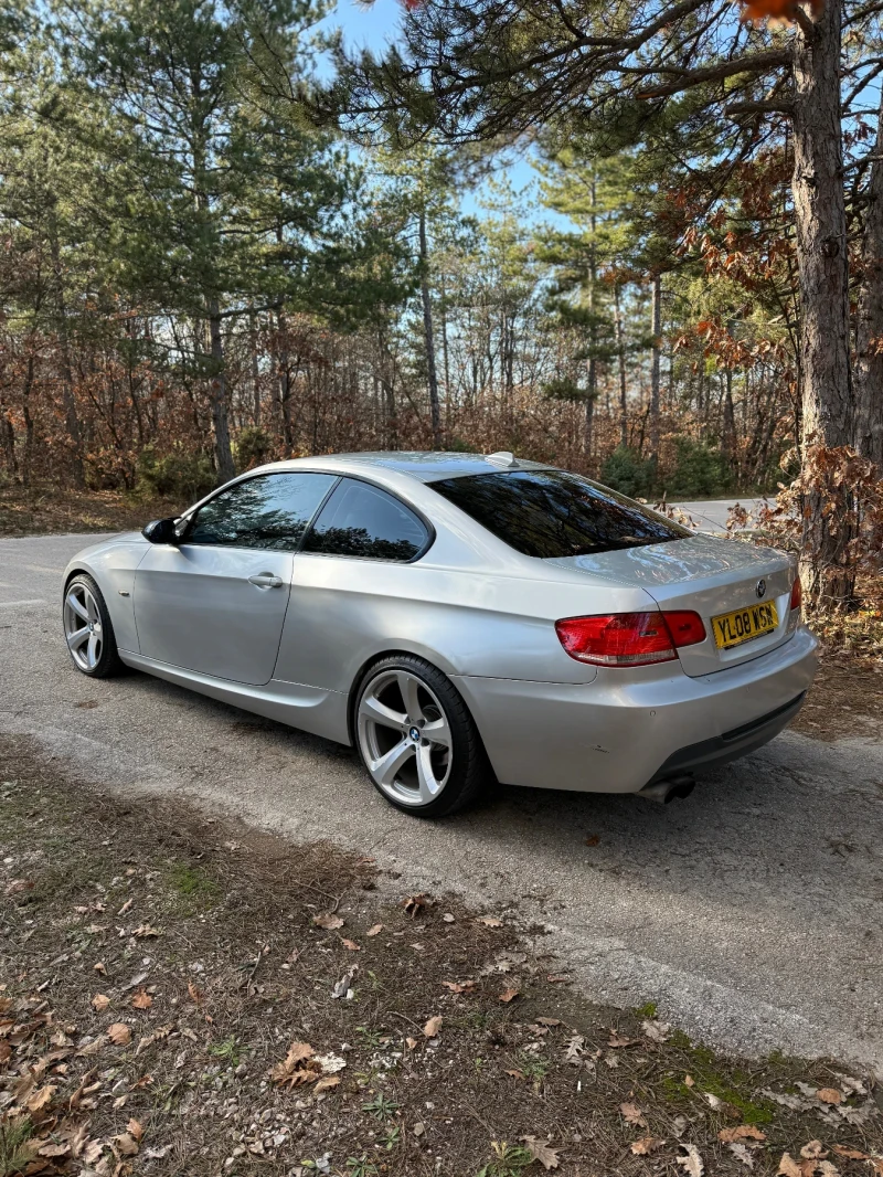 BMW 325 i M Sport, снимка 4 - Автомобили и джипове - 52945654