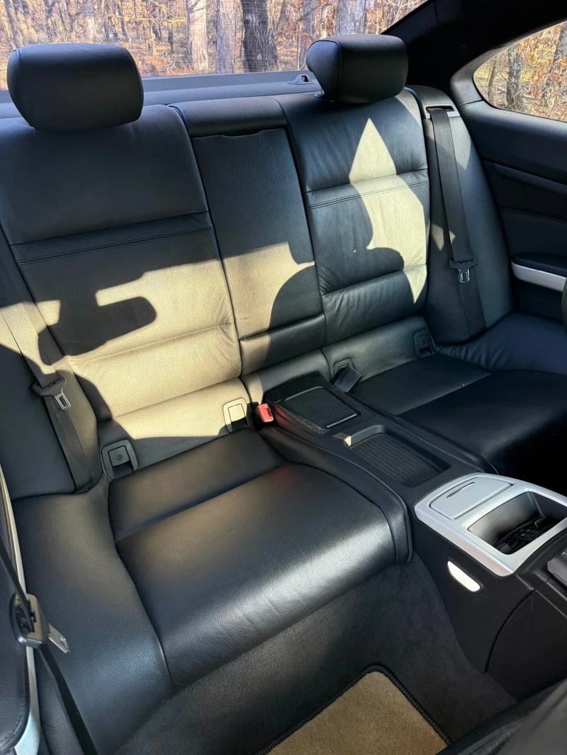 BMW 325 i M Sport, снимка 14 - Автомобили и джипове - 52945654