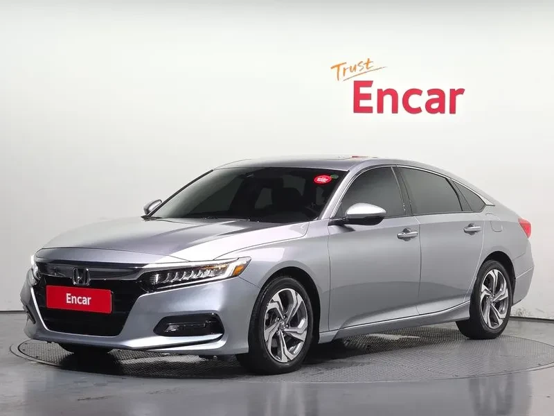 Honda Accord 1.5 Turbo, снимка 2 - Автомобили и джипове - 55841791