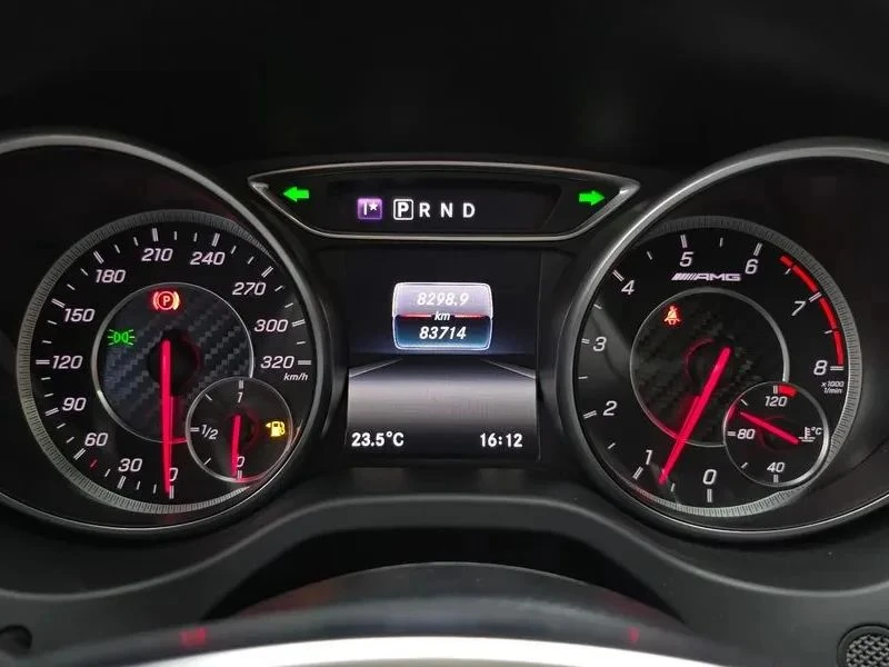 Mercedes-Benz CLA 45 AMG, снимка 7 - Автомобили и джипове - 56690366