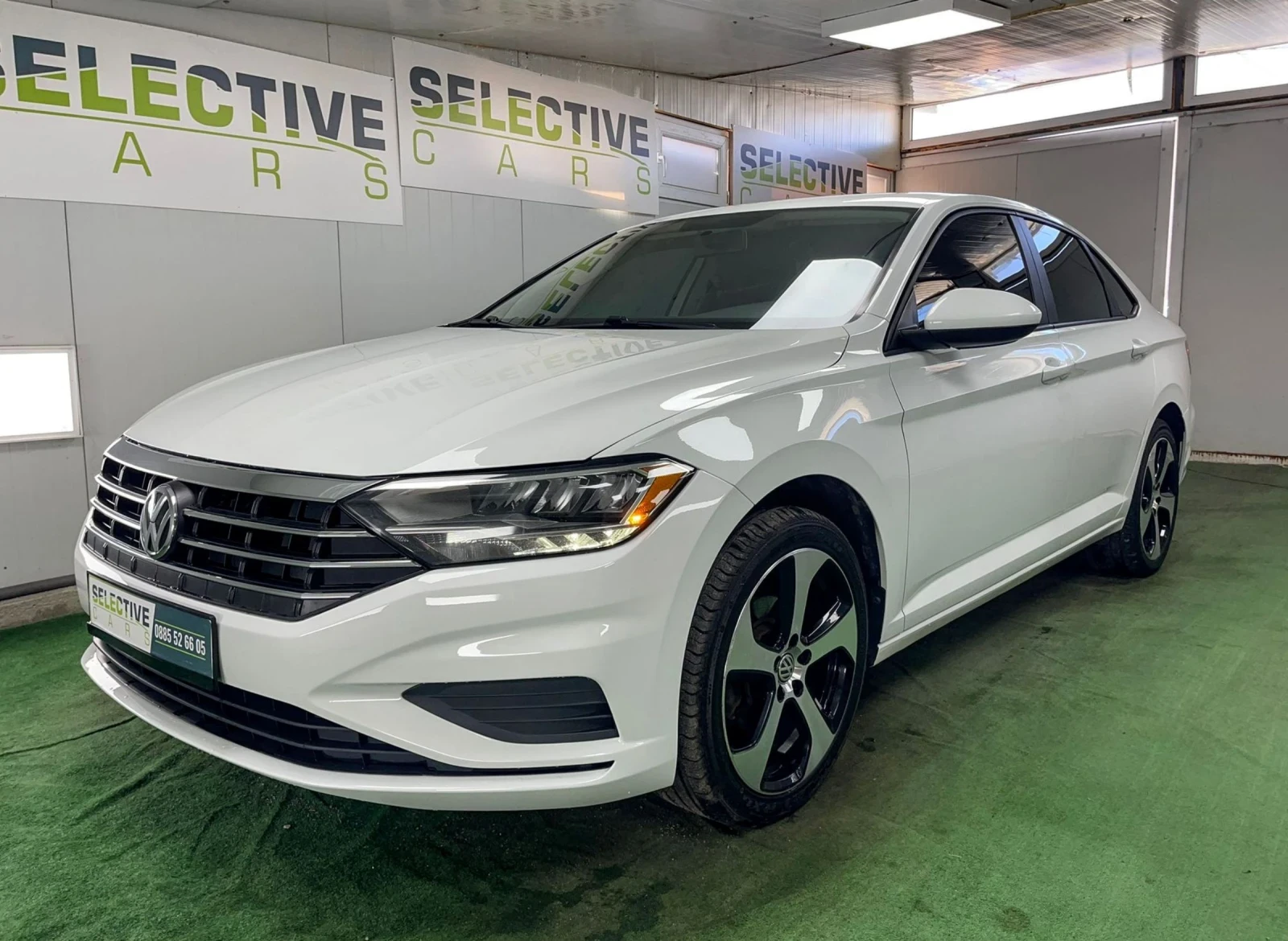 VW Jetta AUTOMAT-CarPlay-AndroidAuto-Кожа- ТОП Състояние!, снимка 1