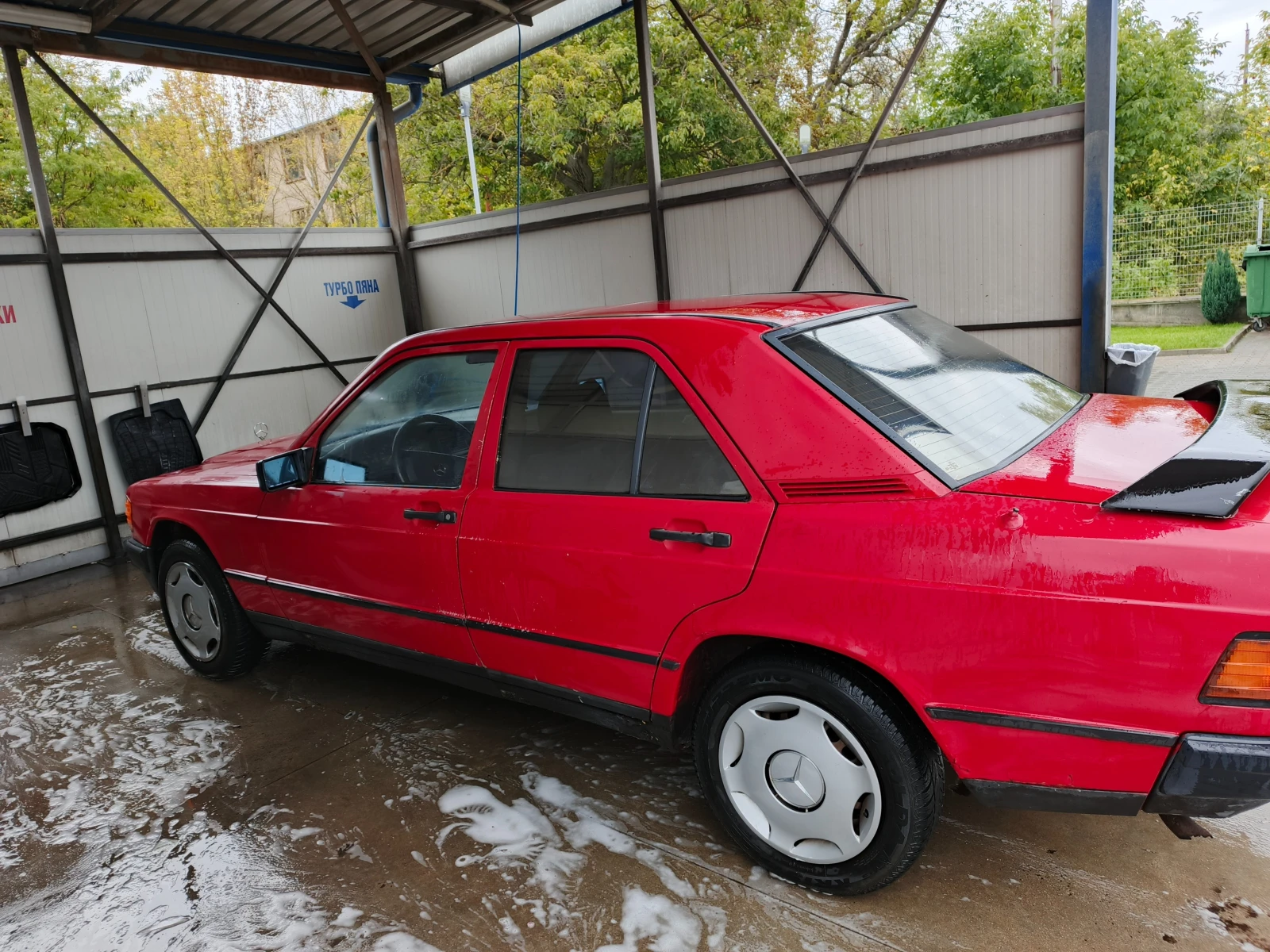Mercedes-Benz 190, снимка 1