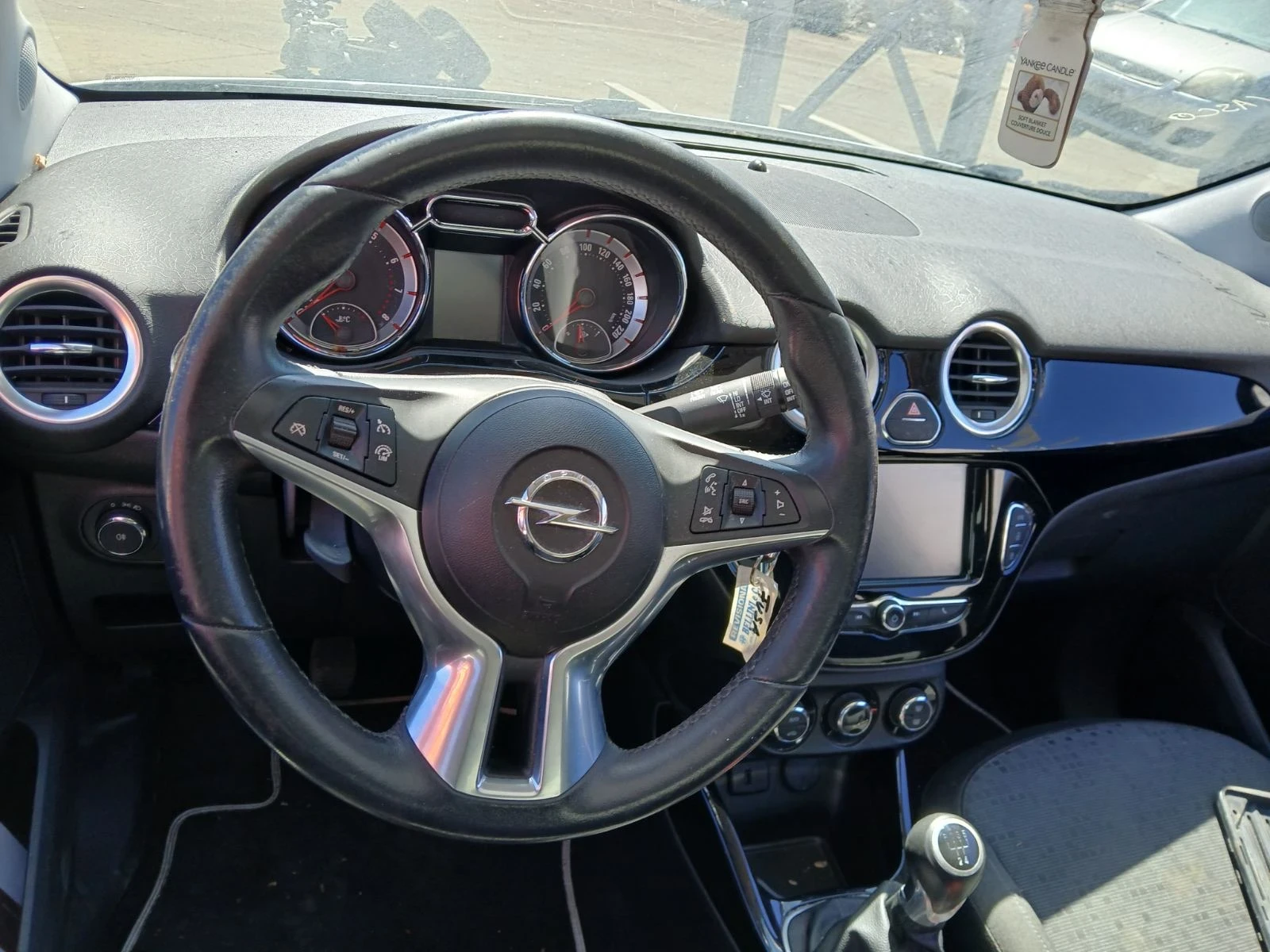 Opel Adam 1.4 - изображение 5