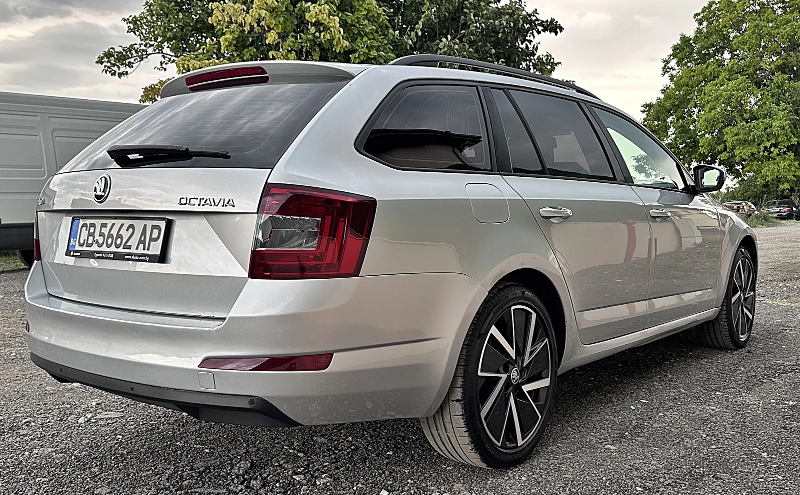 Skoda Octavia 1.6TDI !110! 7 DSG AUTOMATIC!!! - изображение 5