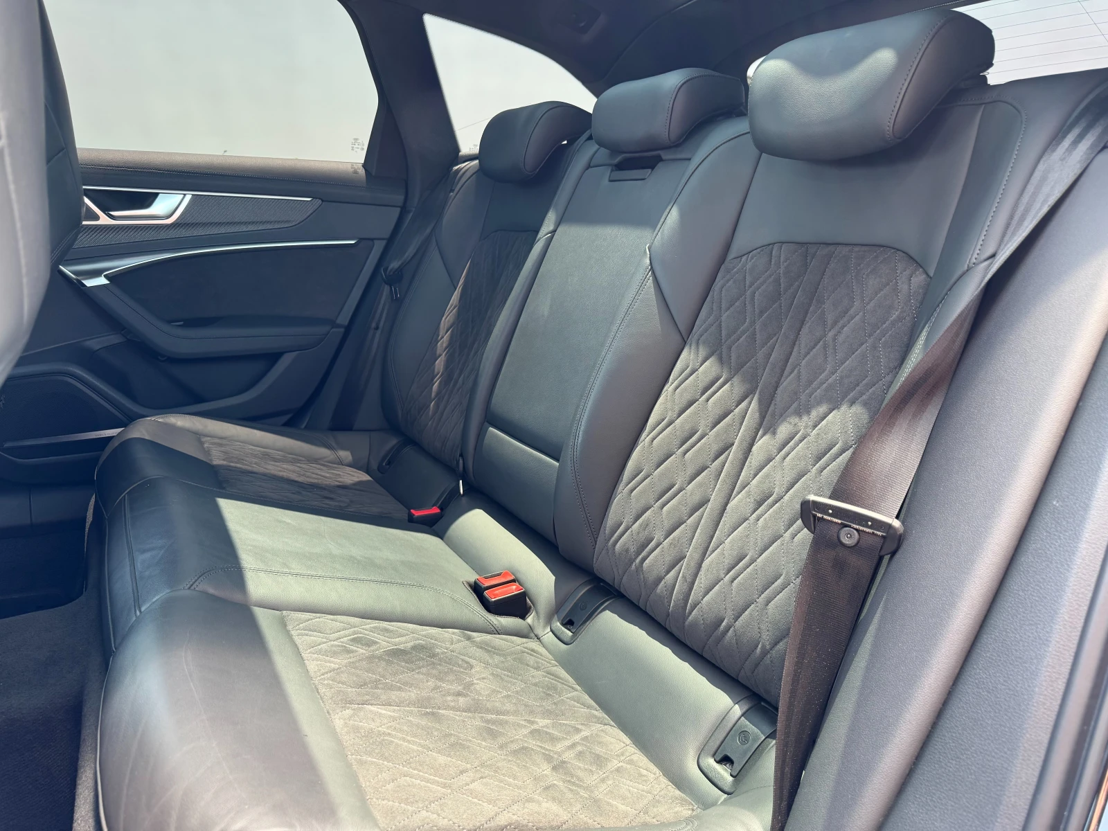 Audi Rs6 AVANT/CERAMIC BRAKE/DISTRONIC | Mobile.bg   12