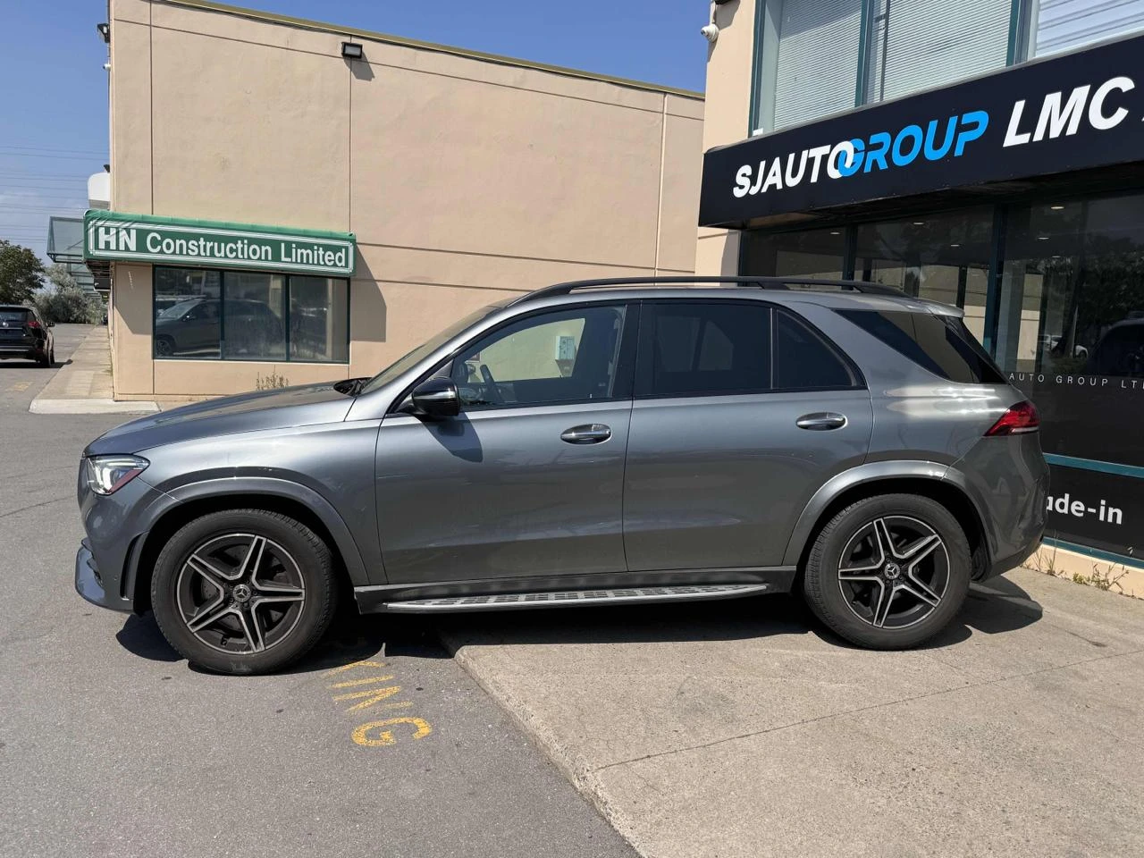 Mercedes-Benz GLE 450 4MATIC* AMG* Night-pkg* Въздух* Хедъп* Пано* 360*  - изображение 2