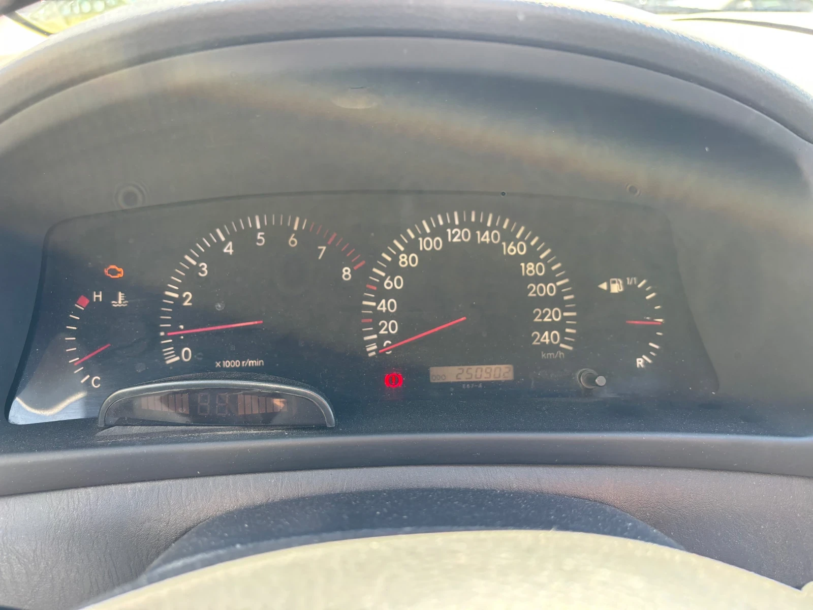 Toyota Corolla verso 1.8i - изображение 6