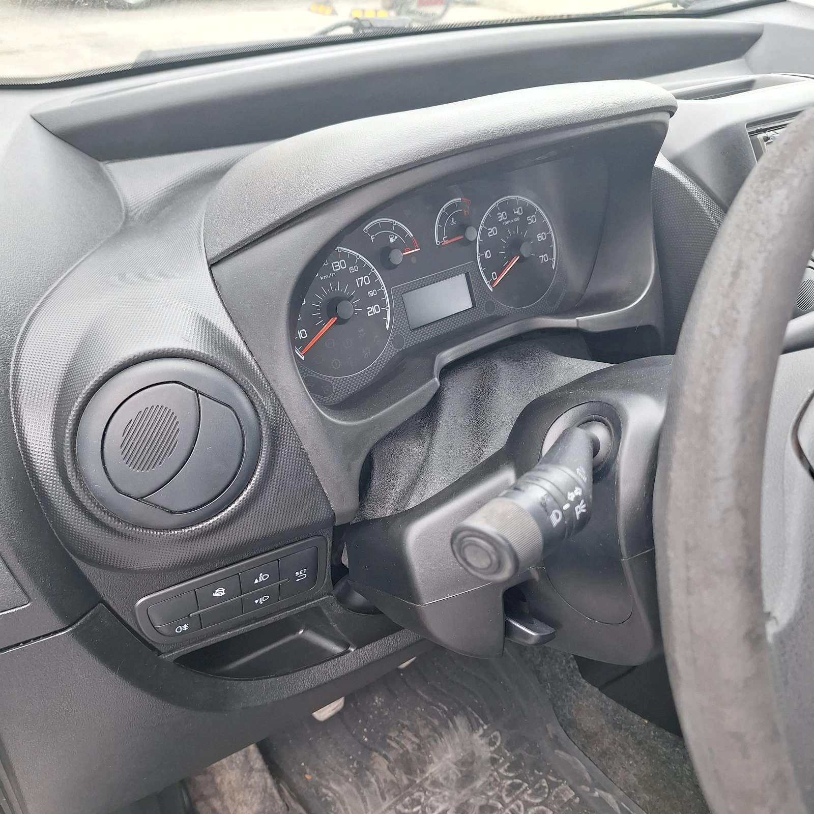 Peugeot Bipper  - изображение 7