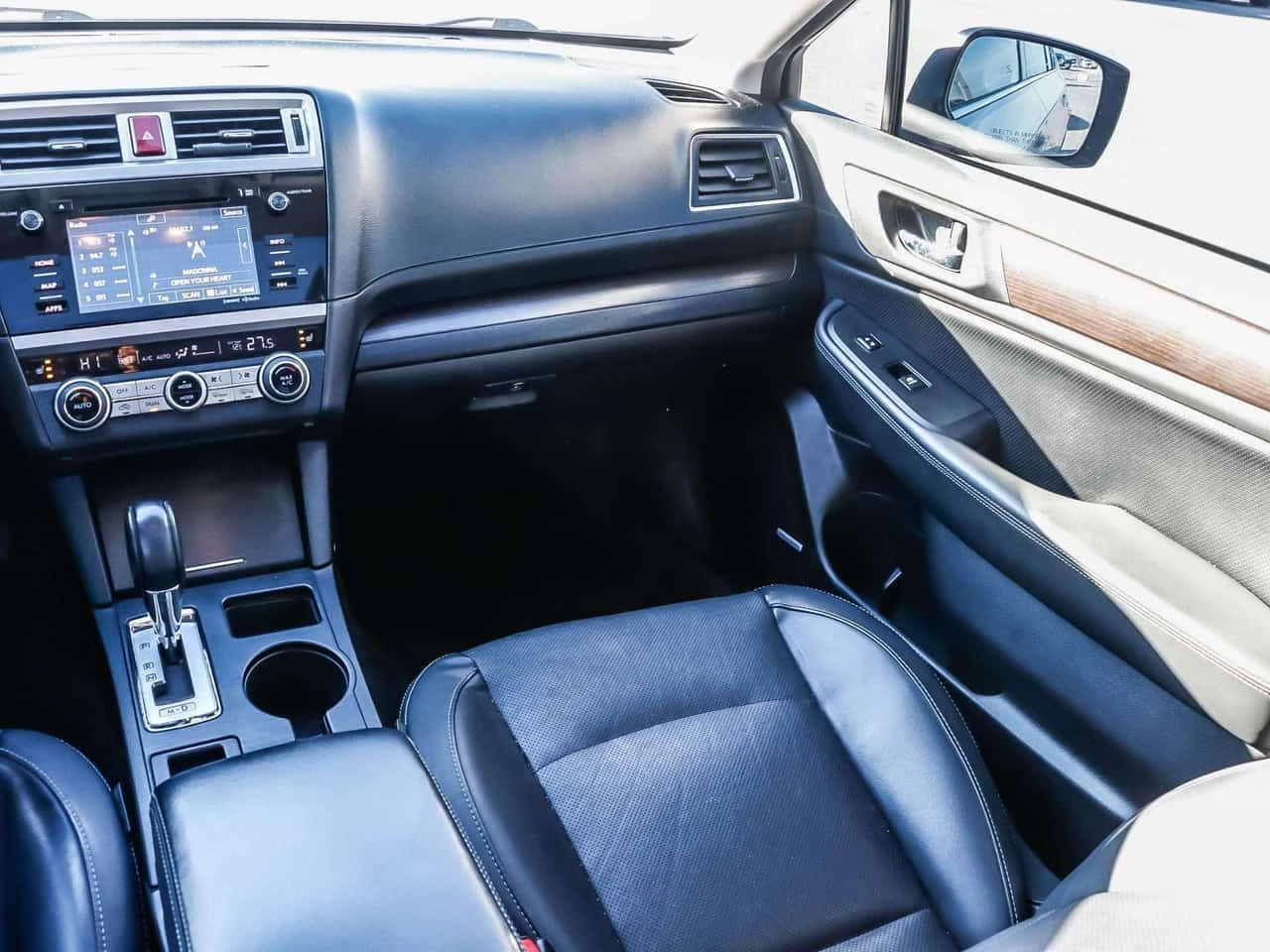 Subaru Legacy * Limited+ Moonroof+ NAVI * CARFAX * ���� �� �� | Mobile.bg � ����������� 8