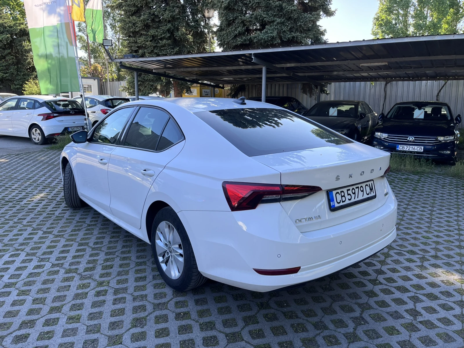 Skoda Octavia 1.5 TGI CNG Автоматик, снимка 6 - Автомобили и джипове - 54562302