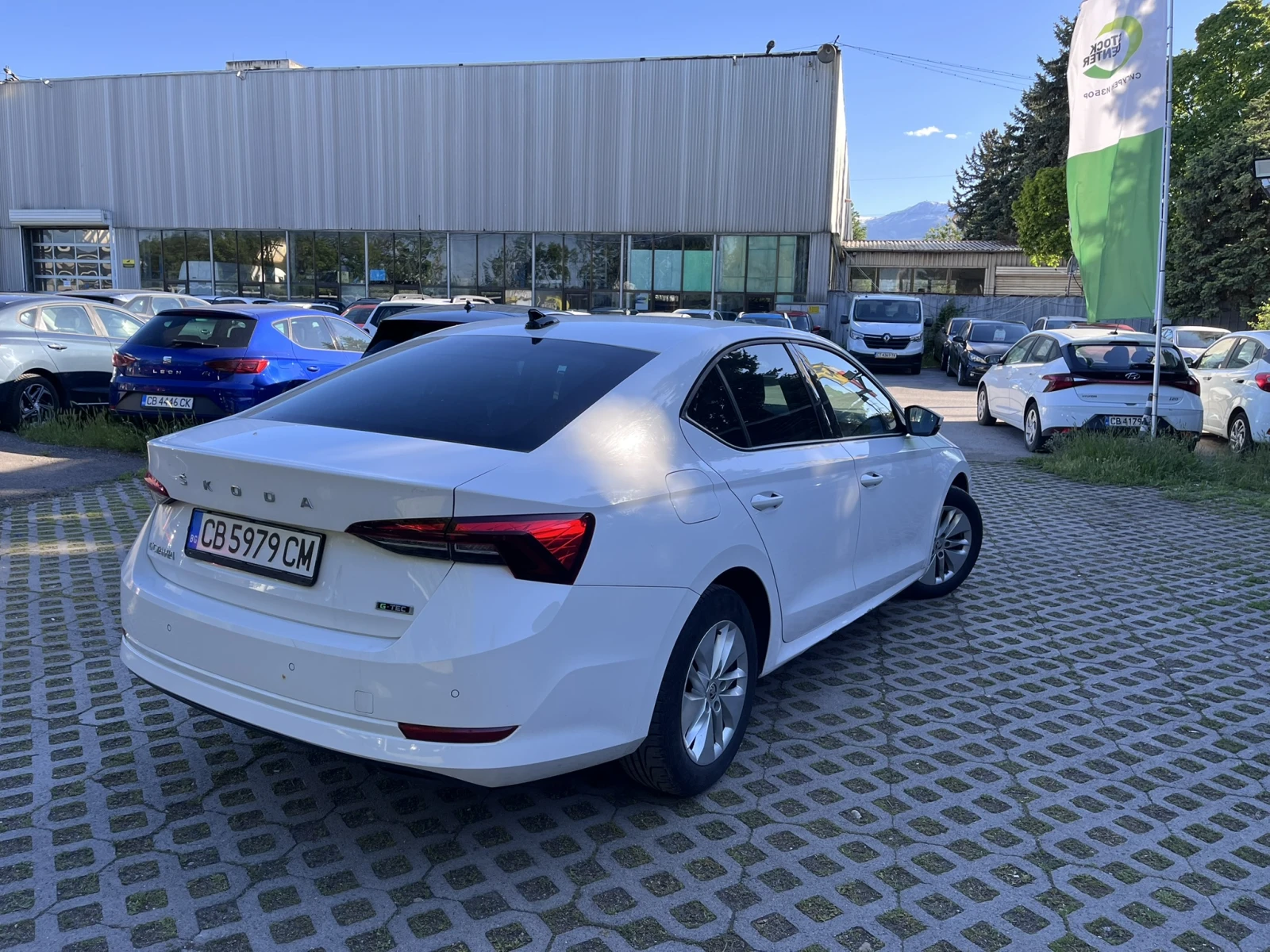 Skoda Octavia 1.5 TGI CNG Автоматик, снимка 4 - Автомобили и джипове - 54562302
