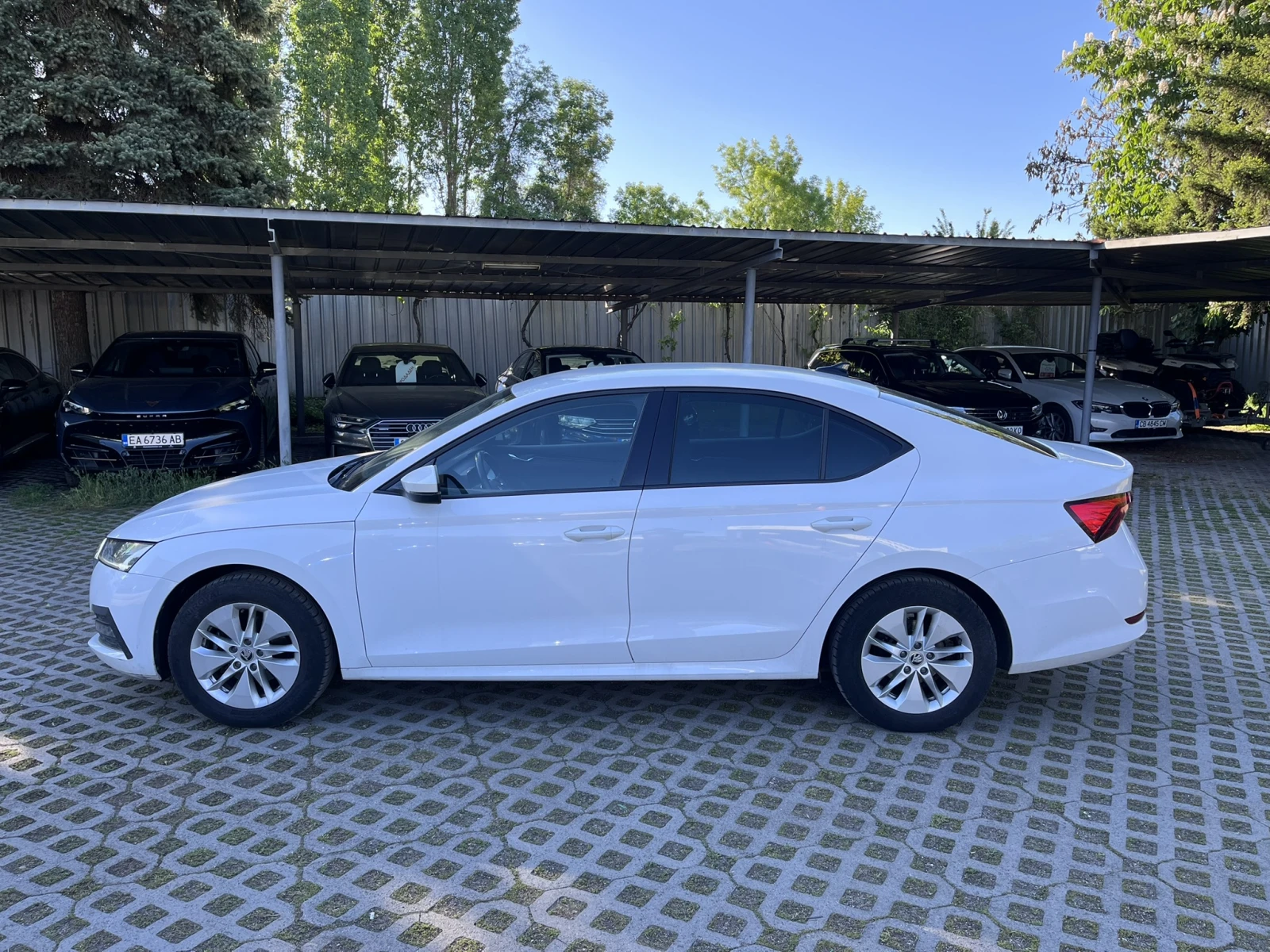 Skoda Octavia 1.5 TGI CNG Автоматик, снимка 7 - Автомобили и джипове - 54562302