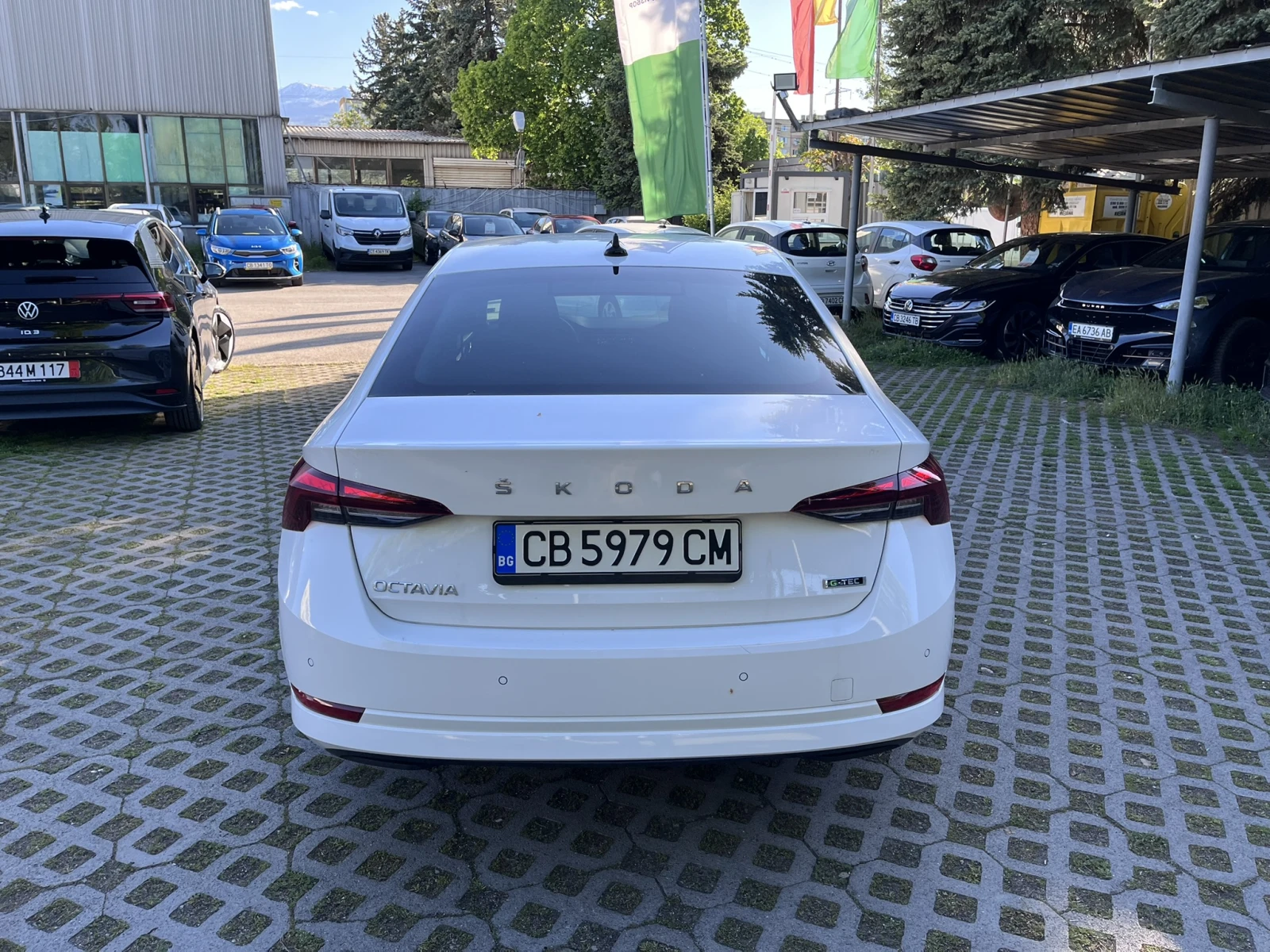 Skoda Octavia 1.5 TGI CNG Автоматик, снимка 5 - Автомобили и джипове - 54562302