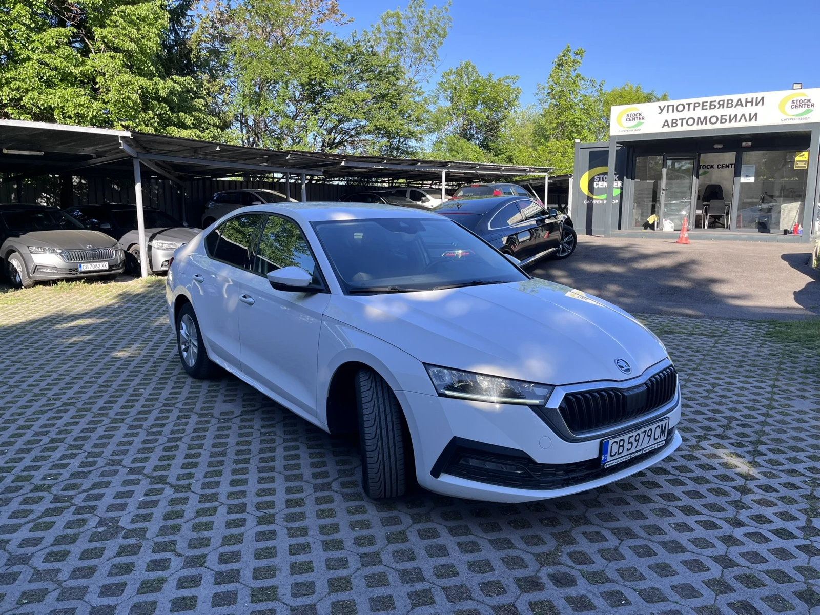 Skoda Octavia 1.5 TGI CNG Автоматик, снимка 3 - Автомобили и джипове - 54562302