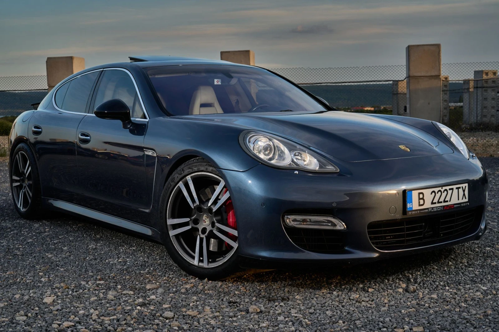 Porsche Panamera GTS Turbo * 4x4* INDIVIDUAL 
