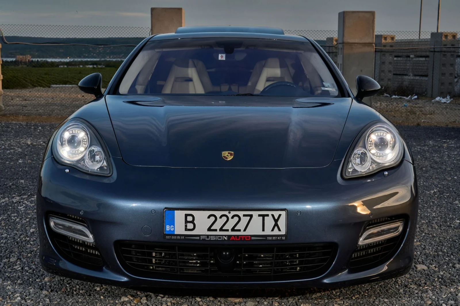 Porsche Panamera GTS Turbo * 4x4* INDIVIDUAL , снимка 2 - Автомобили и джипове - 54637457