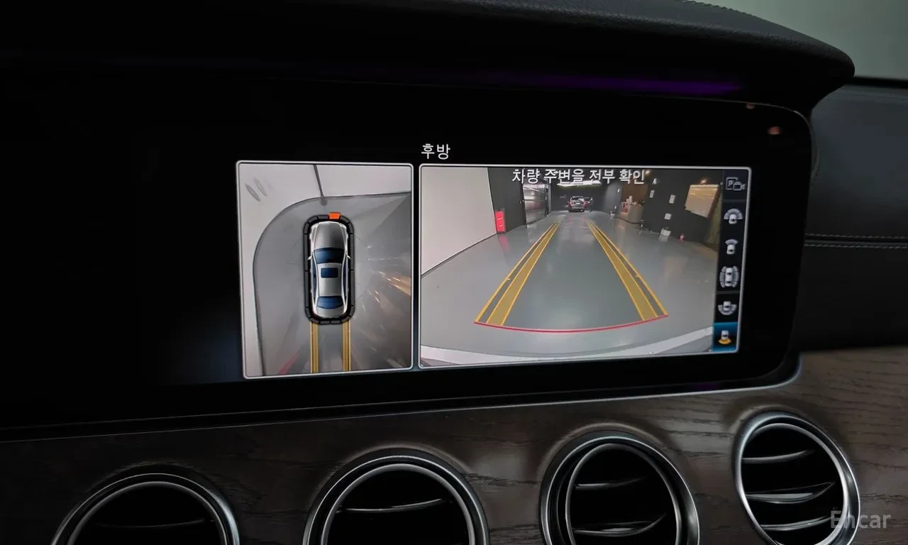 Mercedes-Benz E 300 B&О* Шибидах* 360* HUD* multibeam led* Обдухване* , снимка 15 - Автомобили и джипове - 55211435
