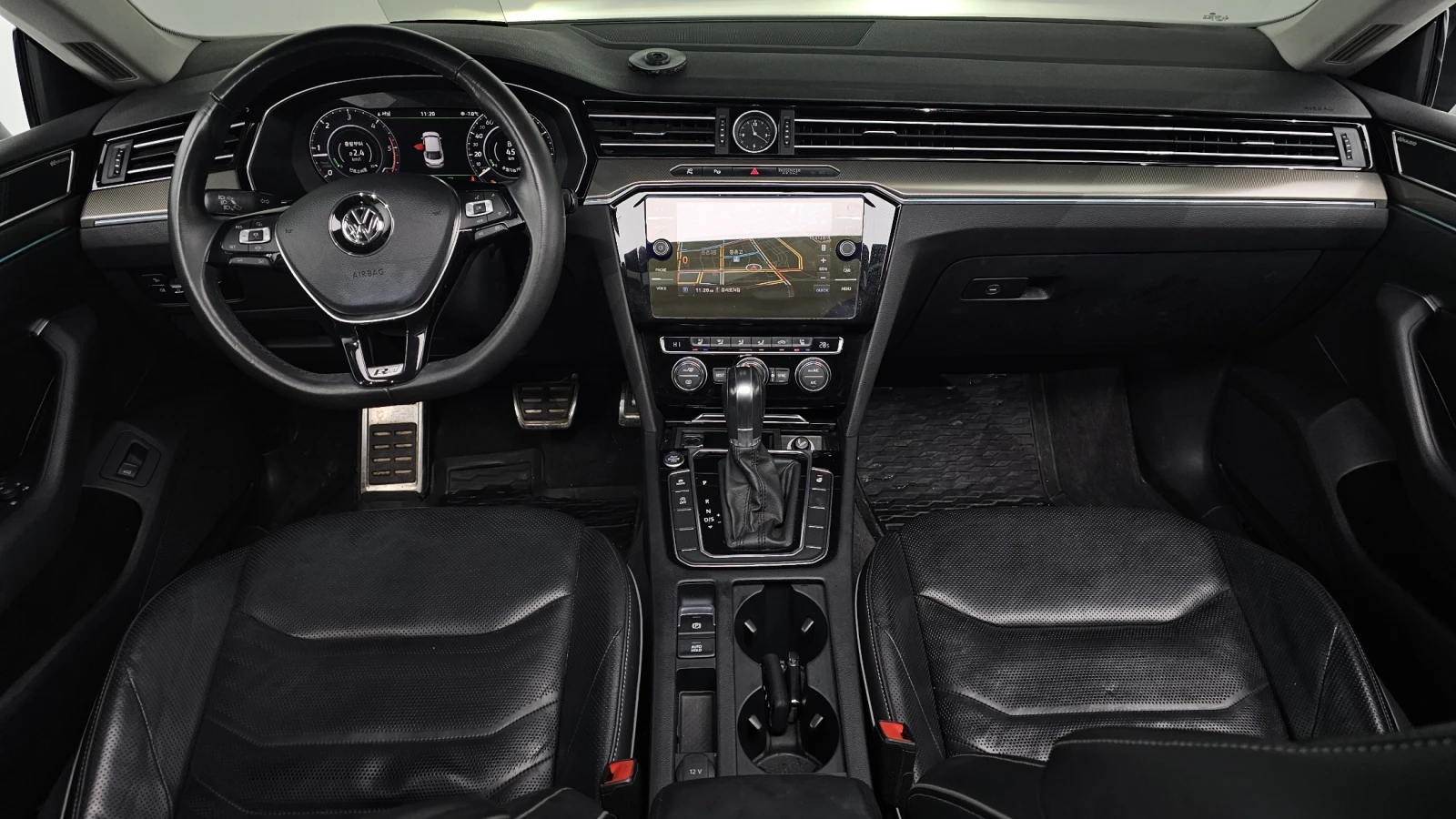 VW Arteon PRESTIGE* HUD* МАСАЖ* ОБДУХ* 360* DIS* КРАЙНА ЦЕНА, снимка 7 - Автомобили и джипове - 55301265