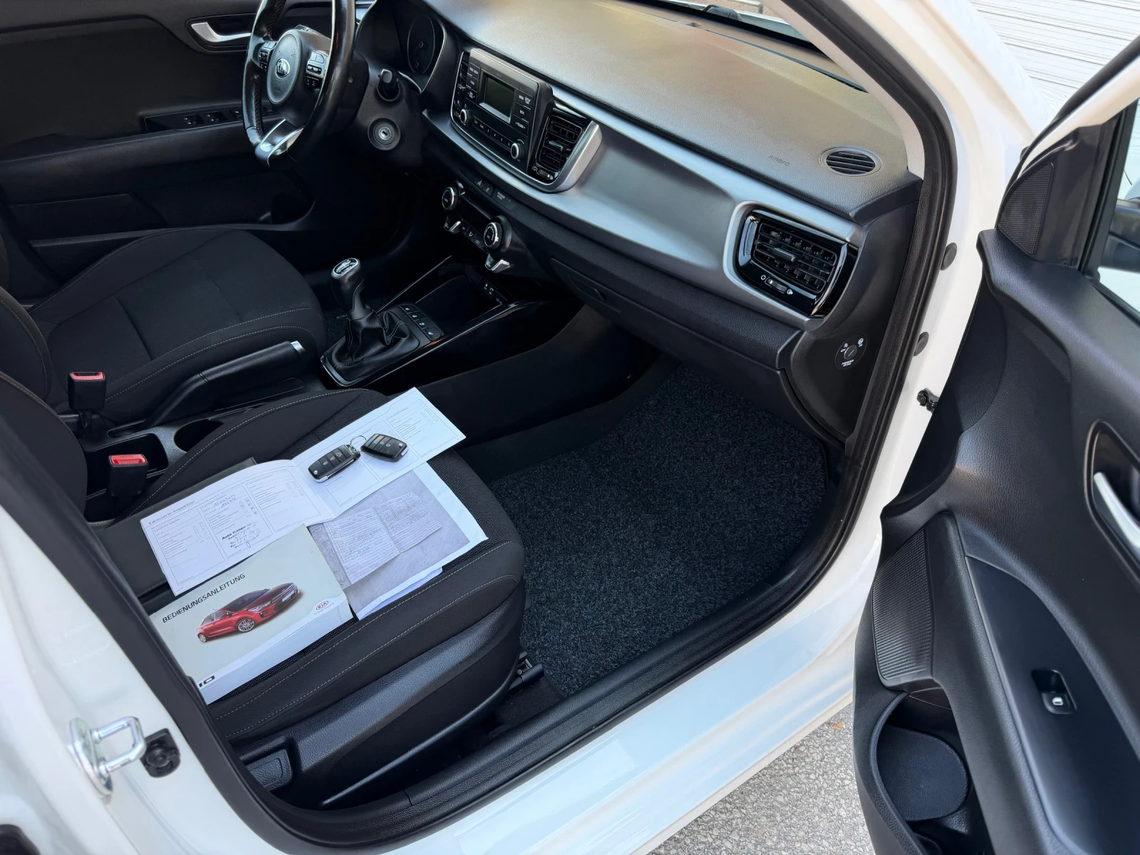 Kia Rio 1.4i 100к.с. MPI ГЕРМАНИЯ ТОП СЪСТОЯНИЕ, снимка 15 - Автомобили и джипове - 56230436
