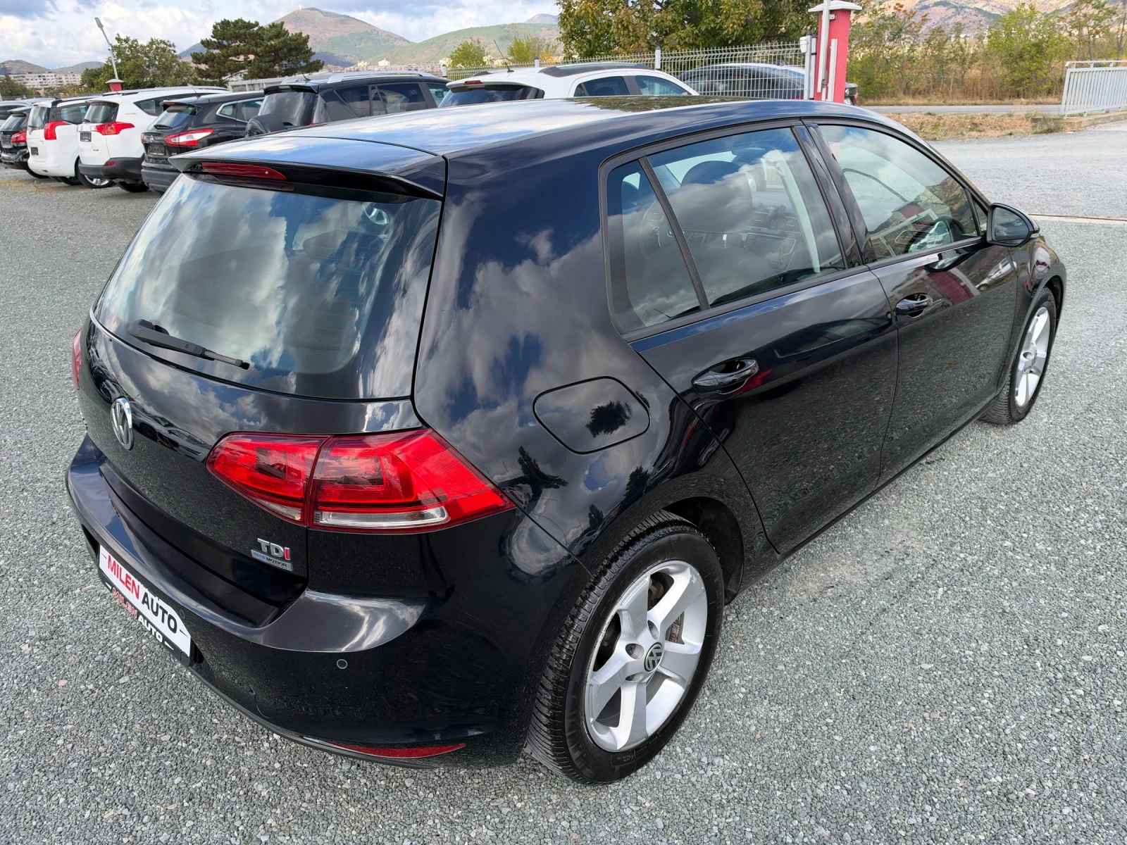 VW Golf (KATO НОВА), снимка 6 - Автомобили и джипове - 56531045
