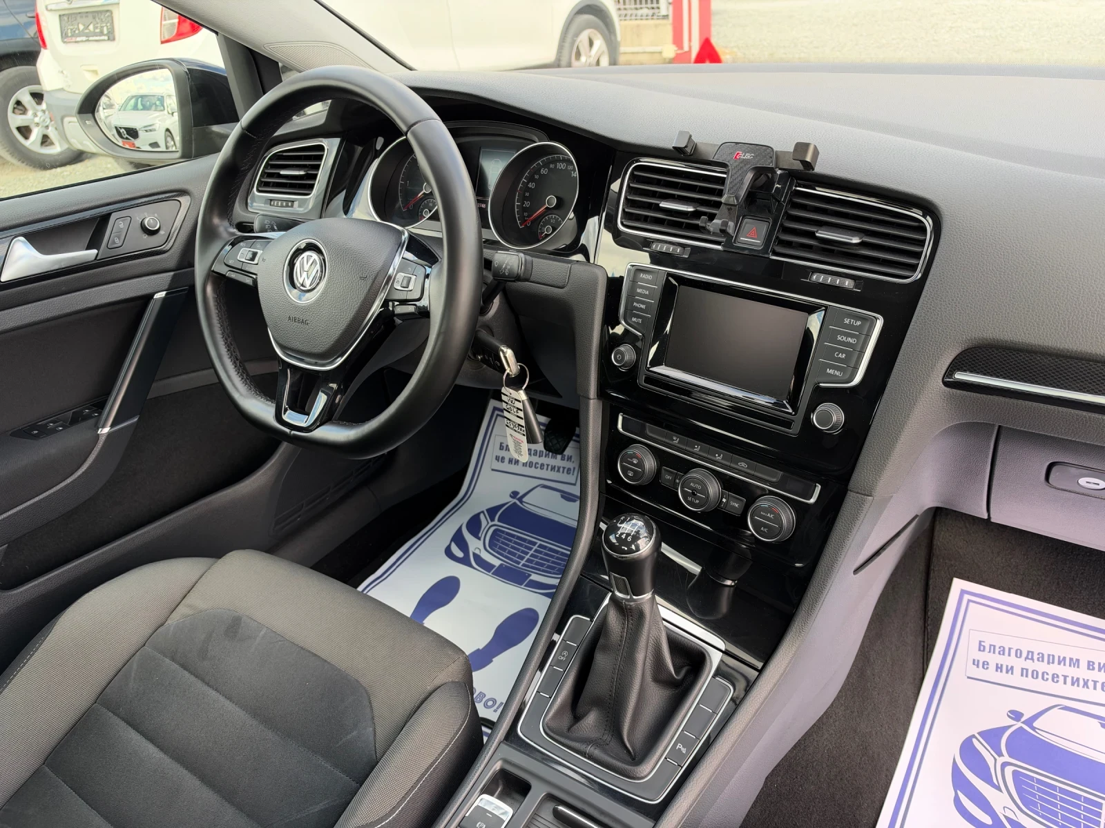VW Golf (KATO НОВА), снимка 16 - Автомобили и джипове - 56531045