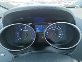 Hyundai Tucson 2.0 4x4, снимка 15