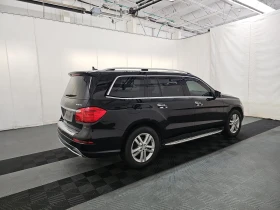 Обява за продажба на Mercedes-Benz GL 350 BlueTEC 4MATIC* Harman/Kardon* Щори* ТВ* Пано*  ~24 500 лв. - изображение 3