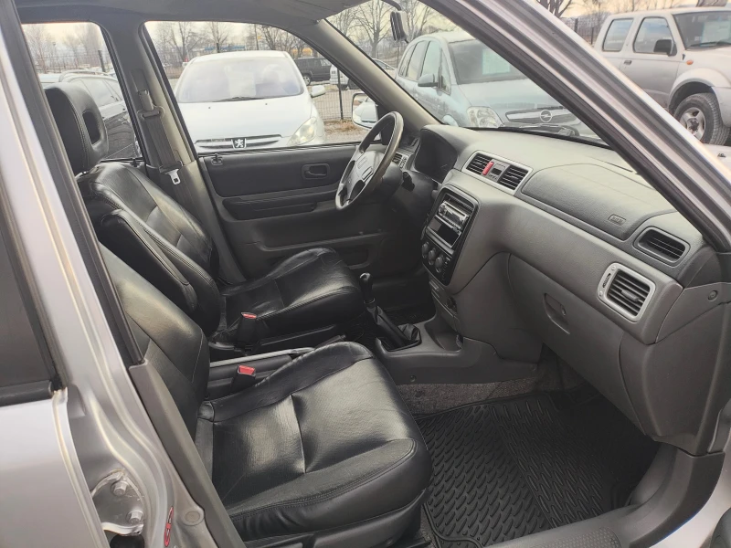 Honda Cr-v 2.0  Газ, снимка 9 - Автомобили и джипове - 48860431