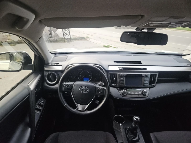 Toyota Rav4 2.2d4-d---4x4---navi, снимка 9 - Автомобили и джипове - 52282116