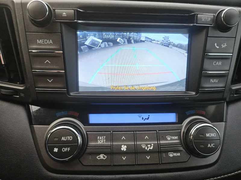 Toyota Rav4 2.2d4-d---4x4---navi, снимка 15 - Автомобили и джипове - 52282116
