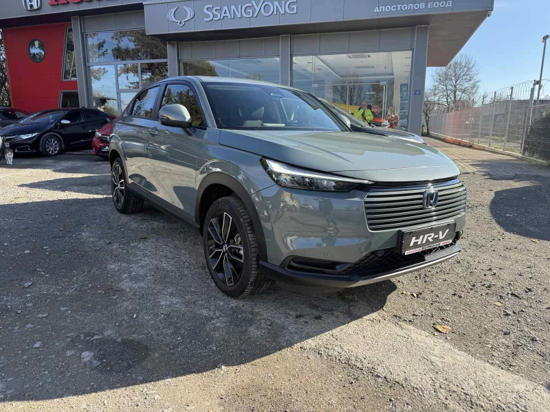 Honda Hr-v 1, 5 i-MMD e:HEV, снимка 3 - Автомобили и джипове - 52536113