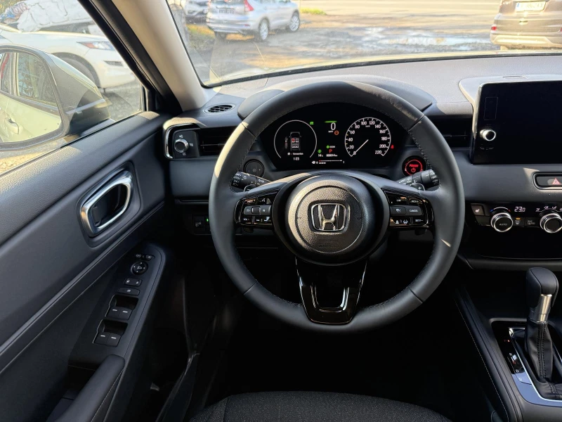 Honda Hr-v 1, 5 i-MMD e:HEV, снимка 12 - Автомобили и джипове - 52536113