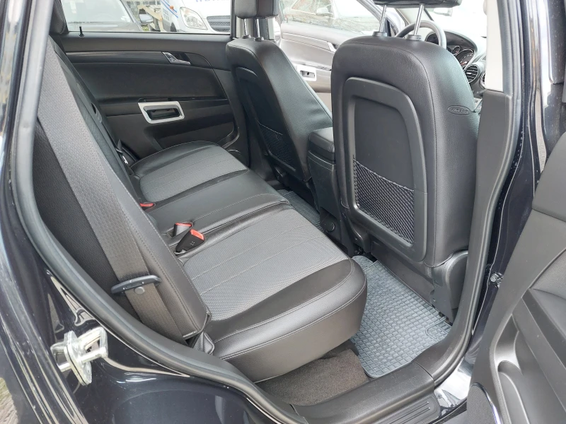 Opel Antara, снимка 13 - Автомобили и джипове - 53473112