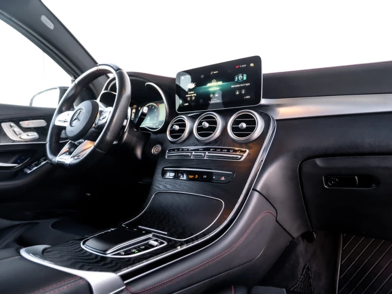 Mercedes-Benz GLC 43 AMG ПОДГРЕВ* КАМЕРА* КЕЙЛЕС* LANE* ASSIST, снимка 14 - Автомобили и джипове - 53528098