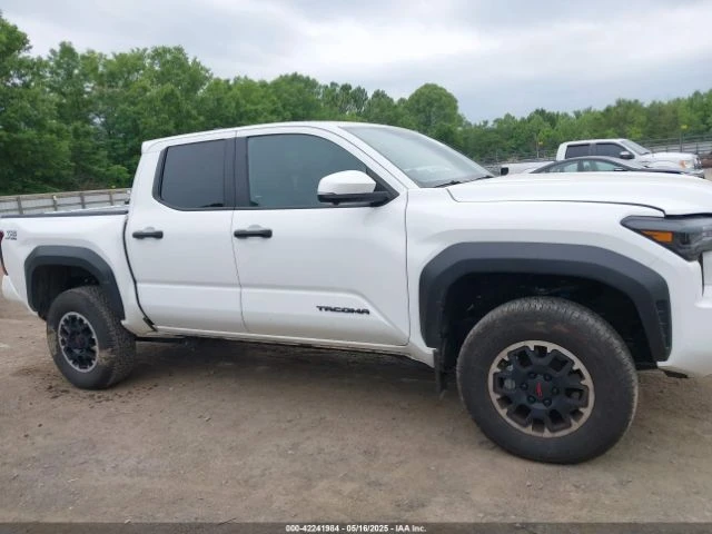 Toyota Tacoma TOYOTA TACOMA TRD * АВТО КРЕДИТ *  - изображение 6