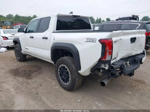 Toyota Tacoma TOYOTA TACOMA TRD * АВТО КРЕДИТ *  - изображение 4