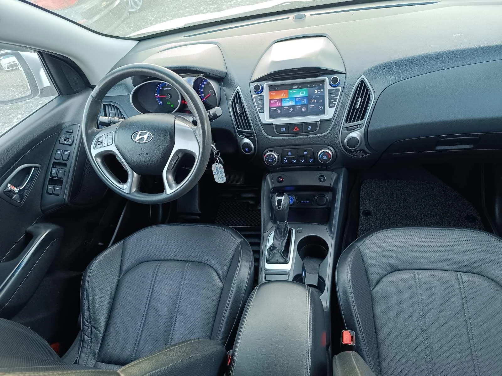 Hyundai Tucson 2.0 4x4 | Mobile.bg — изображение 12