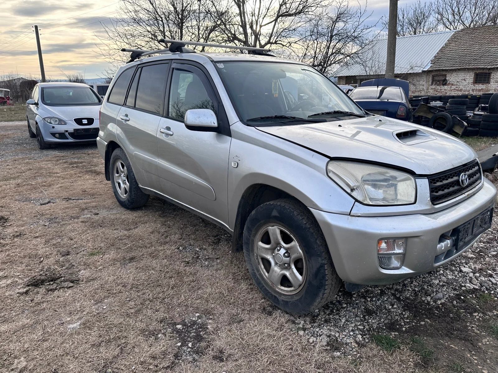 Toyota Rav4  - изображение 3