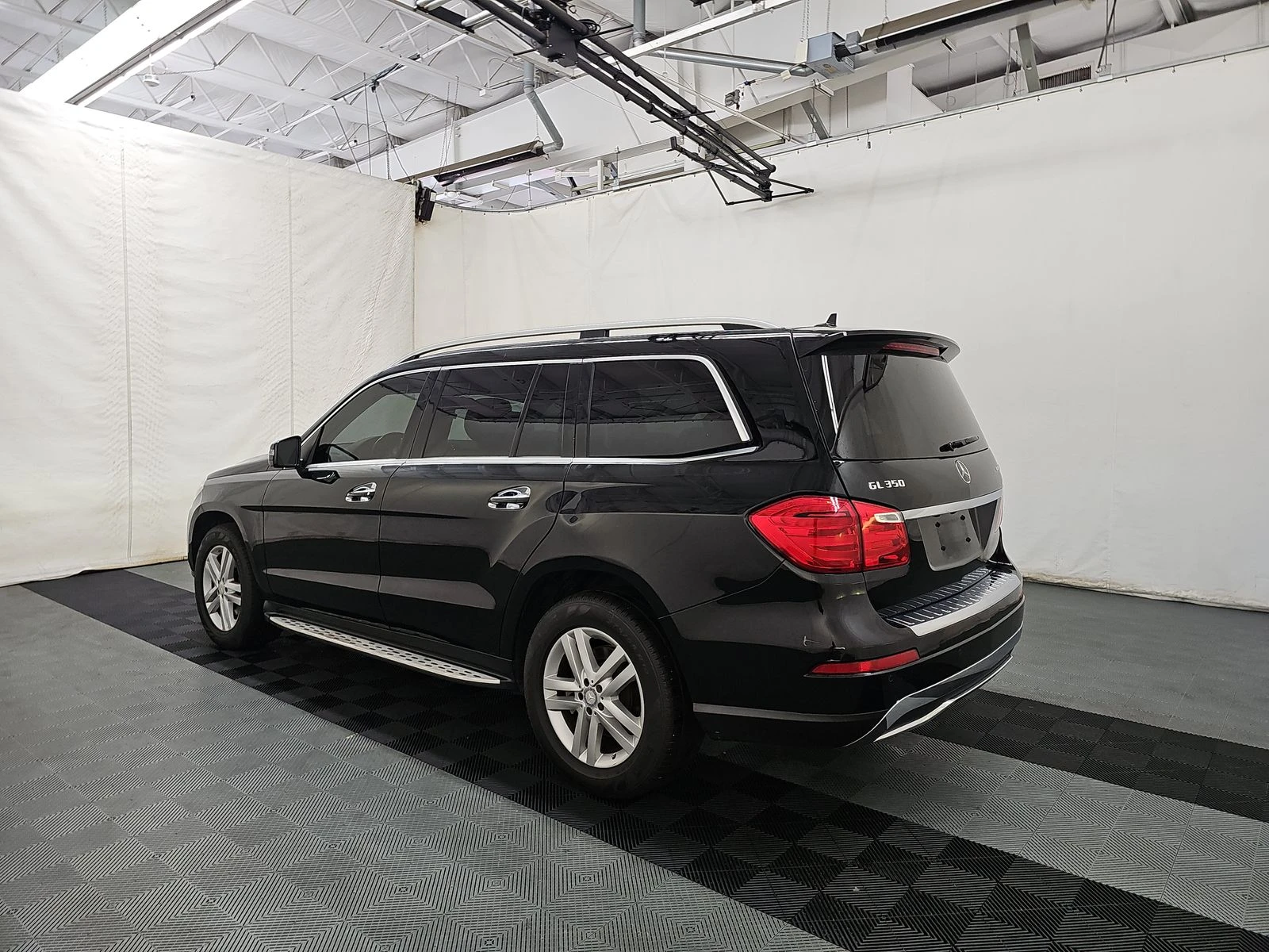 Mercedes-Benz GL 350 BlueTEC 4MATIC* Harman/Kardon* Щори* ТВ* Пано*  - изображение 6