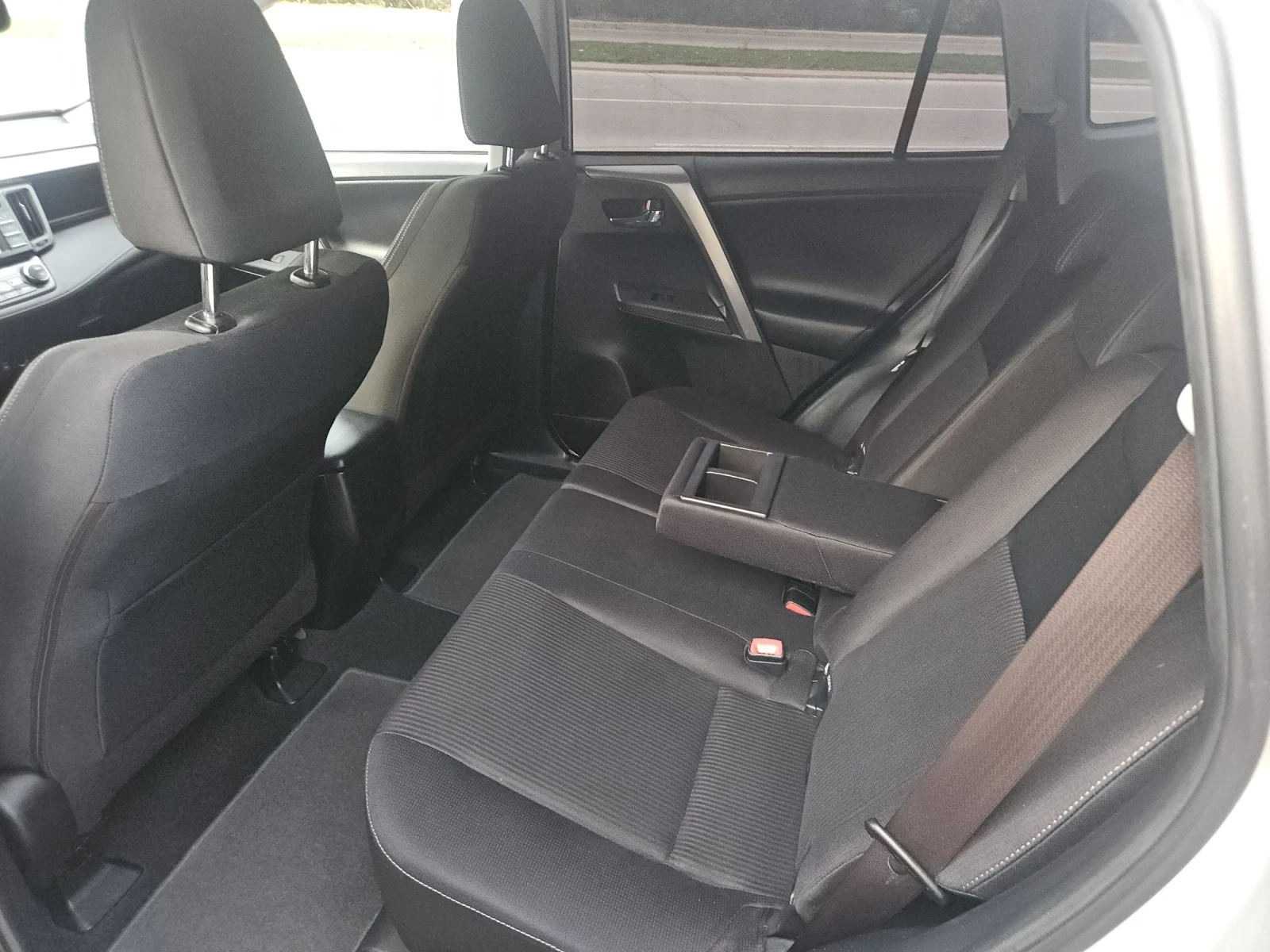 Toyota Rav4 2.2d4-d---4x4---navi | Mobile.bg   13