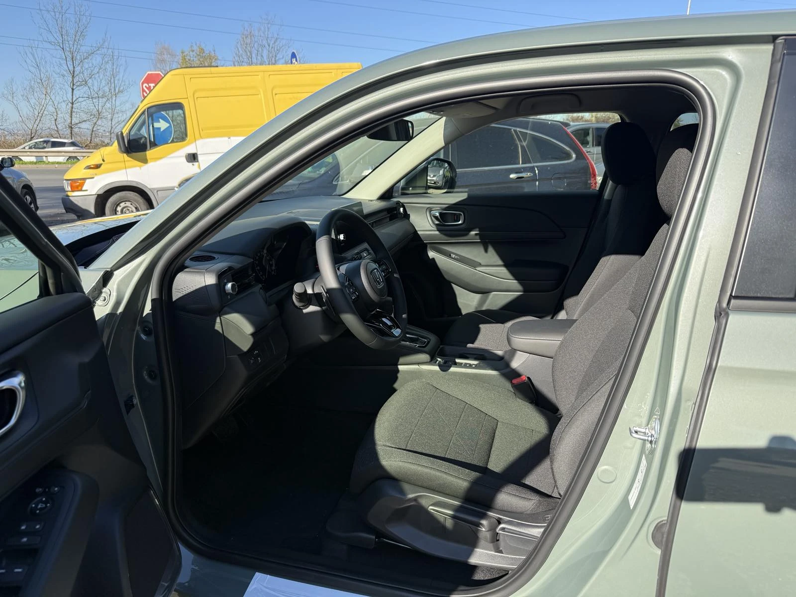 Honda Hr-v 1, 5 i-MMD e:HEV - изображение 10