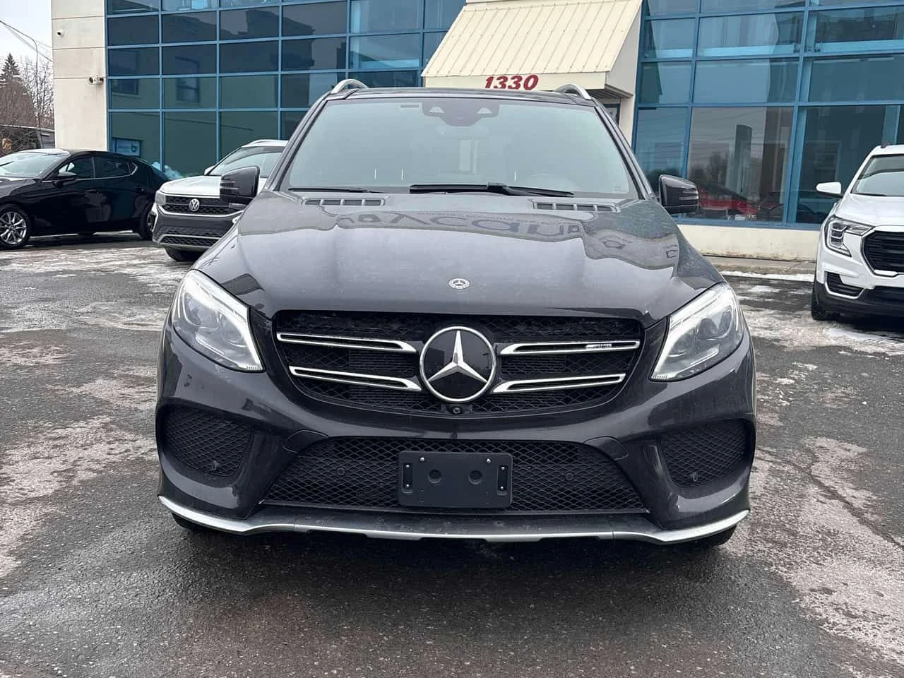 Mercedes-Benz GLE 43 AMG * CARFAX * ПОДГРЕВИ* 360 КАМЕРИ - изображение 2