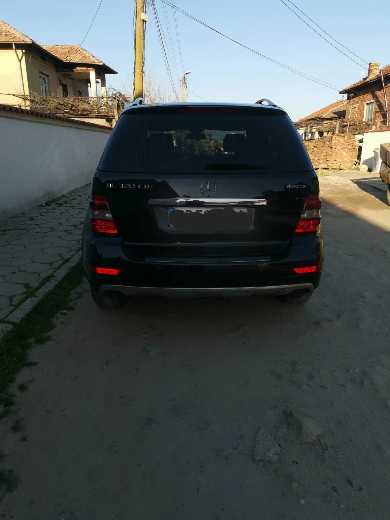 Mercedes-Benz ML 320, снимка 3 - Автомобили и джипове - 54112381