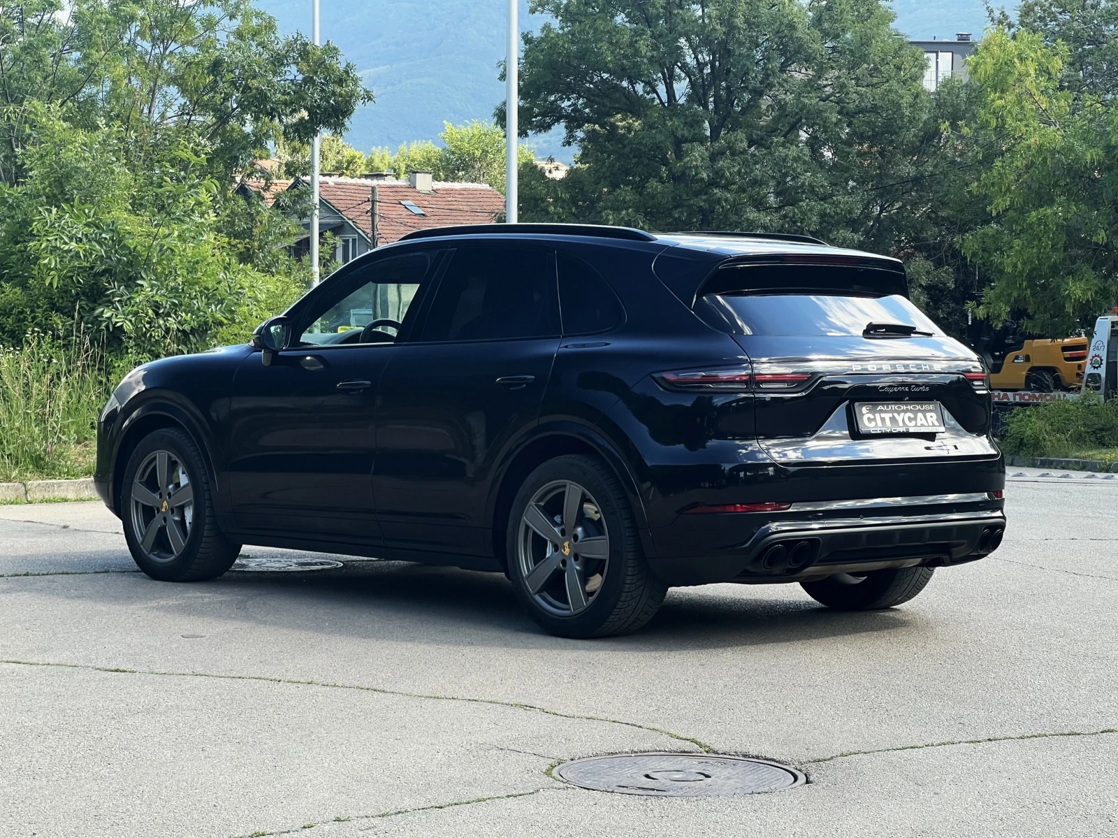 Porsche Cayenne TURBO / BURMESTER / SPORT CHRONO / 360/ SOFT CLOSE, снимка 4 - Автомобили и джипове - 54970514