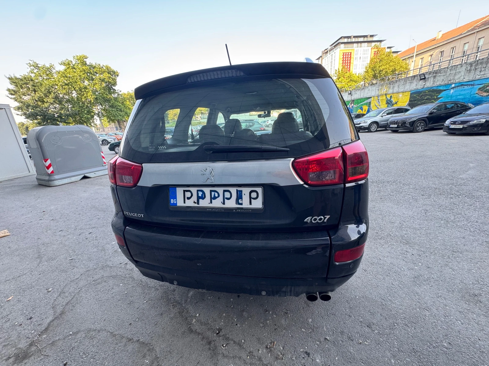 Peugeot 4007, снимка 4 - Автомобили и джипове - 55105771