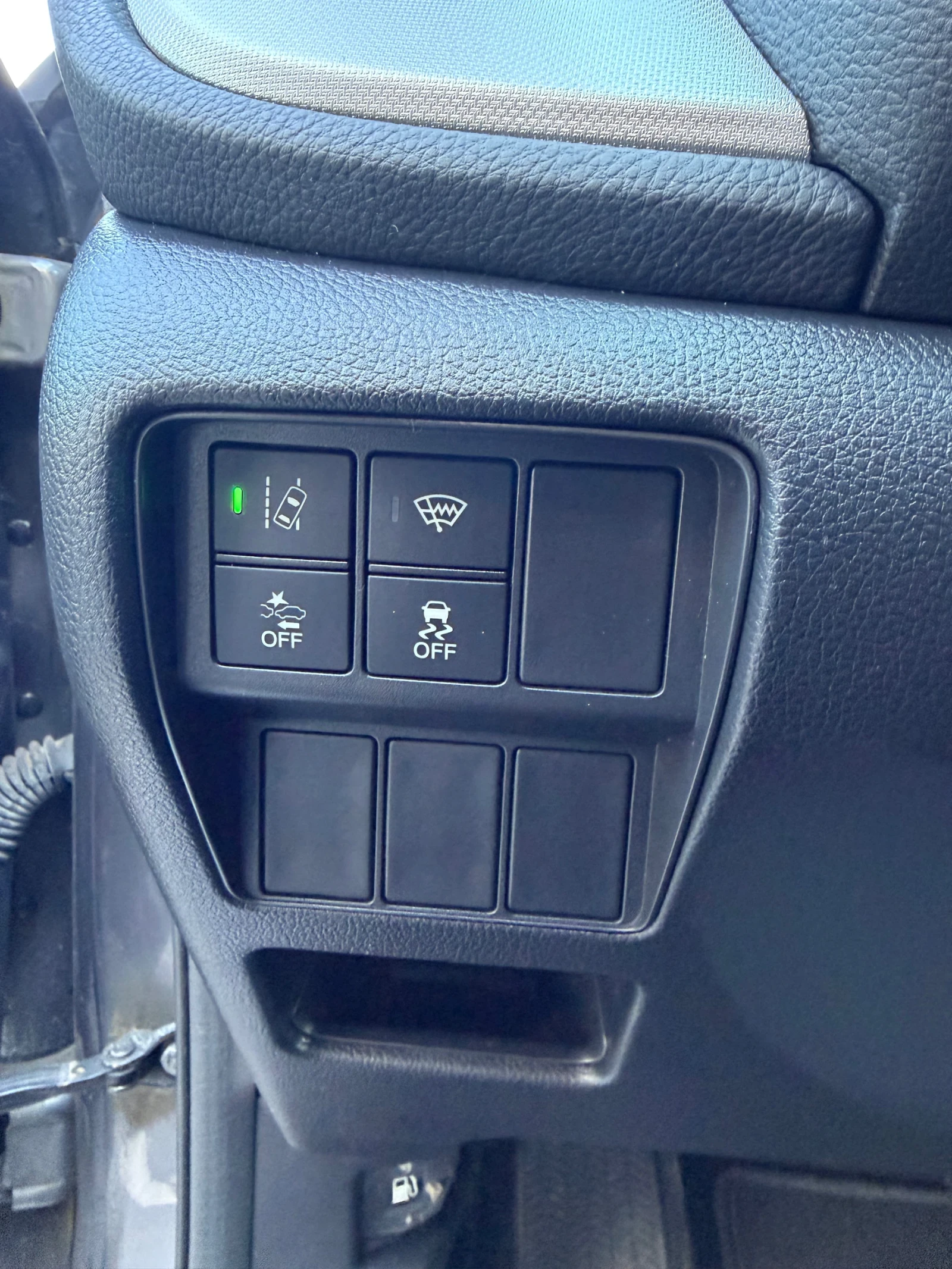 Honda Cr-v 1.5 Turbo 4x4, снимка 12 - Автомобили и джипове - 56186039
