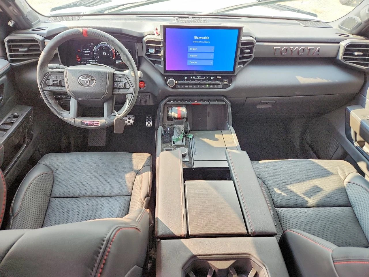 Toyota Sequoia 3.4l Trd Pro, снимка 8 - Автомобили и джипове - 56454345