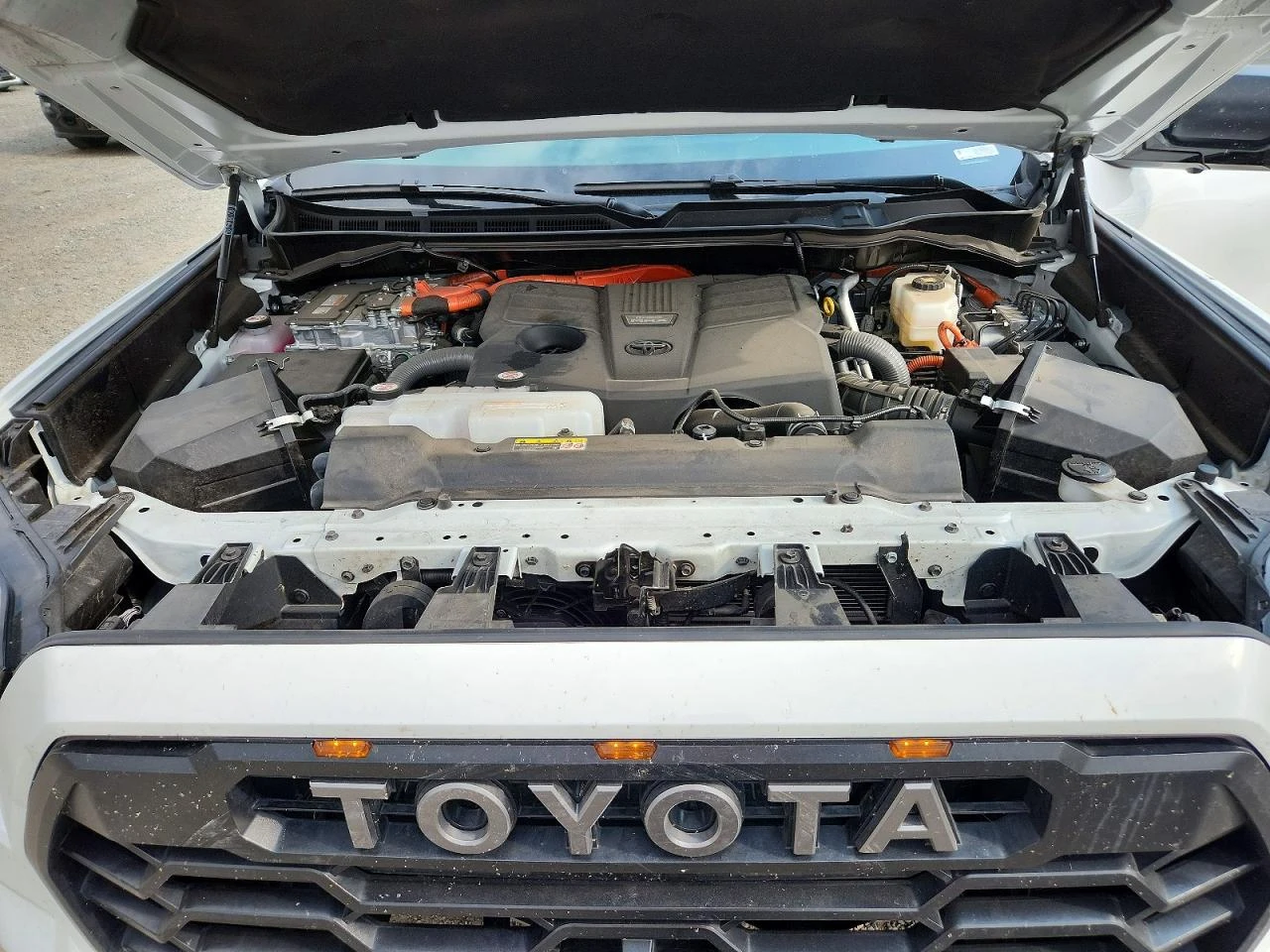 Toyota Sequoia 3.4l Trd Pro, снимка 12 - Автомобили и джипове - 56454345